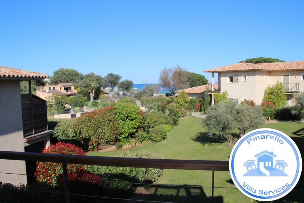 Appartement La corse les pieds dans l'eau à Pinarellu Extérieur photo
